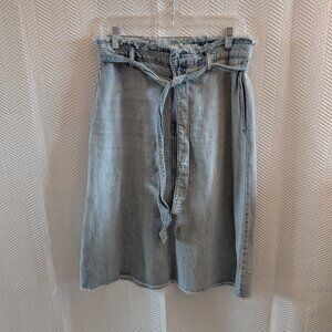 Gap Light Wash Belted A-line Denim Midi Skirt Size 28 Retro style